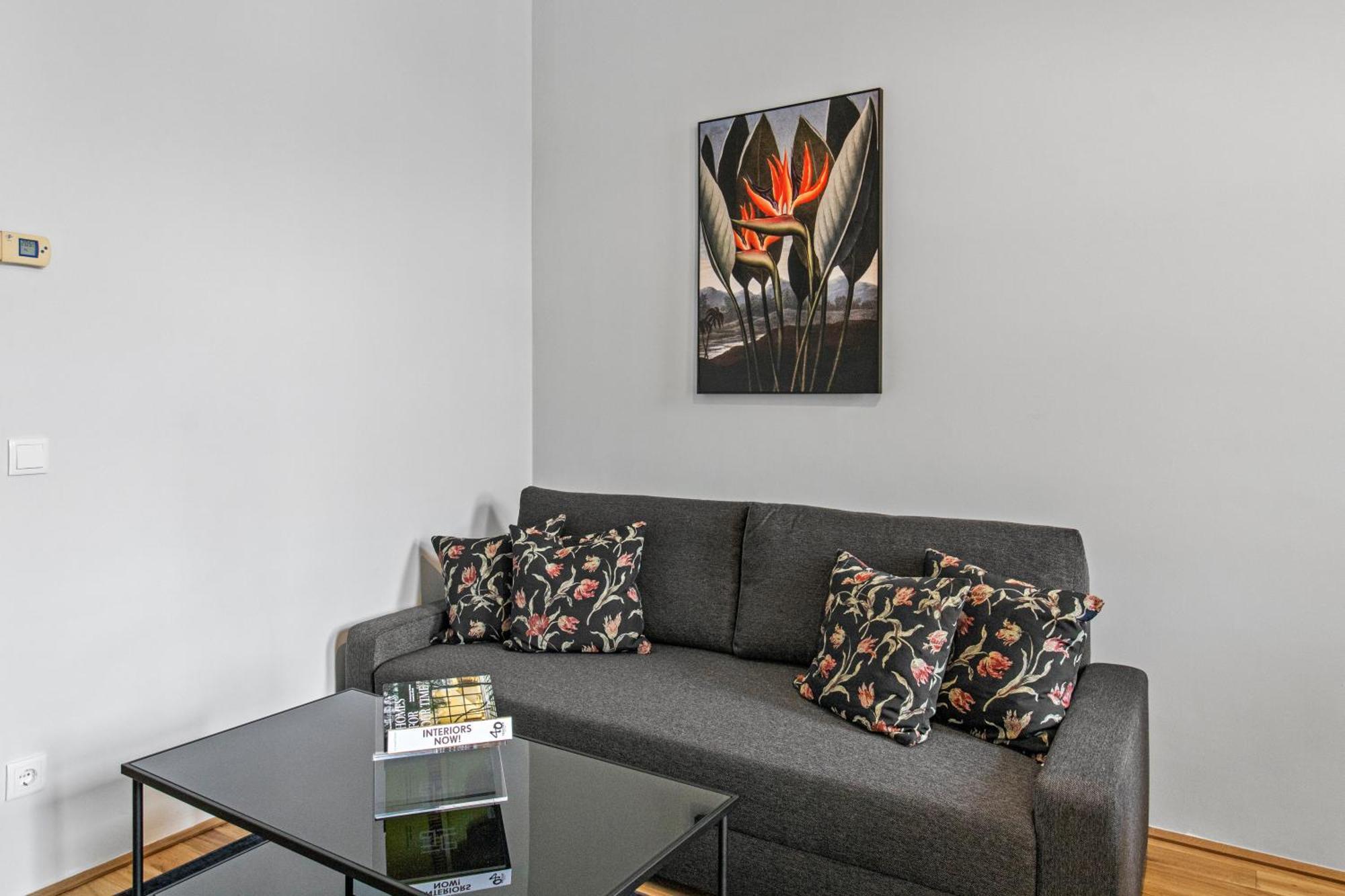 Balcony Apartment, 4 Min To U3 Zipperer Strasse Wien Exterior foto